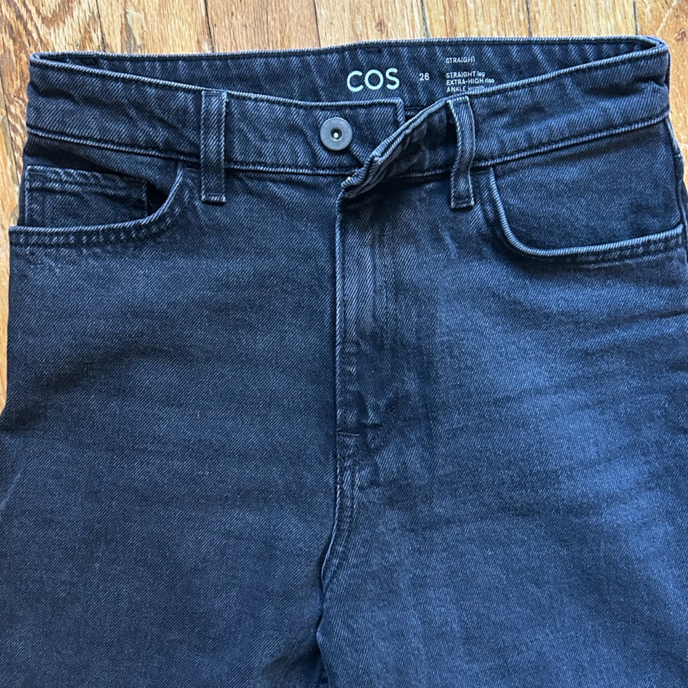 COS Women’s Washed Black Jeans- Size 26- Straight, High Rise, Cropped Ankle